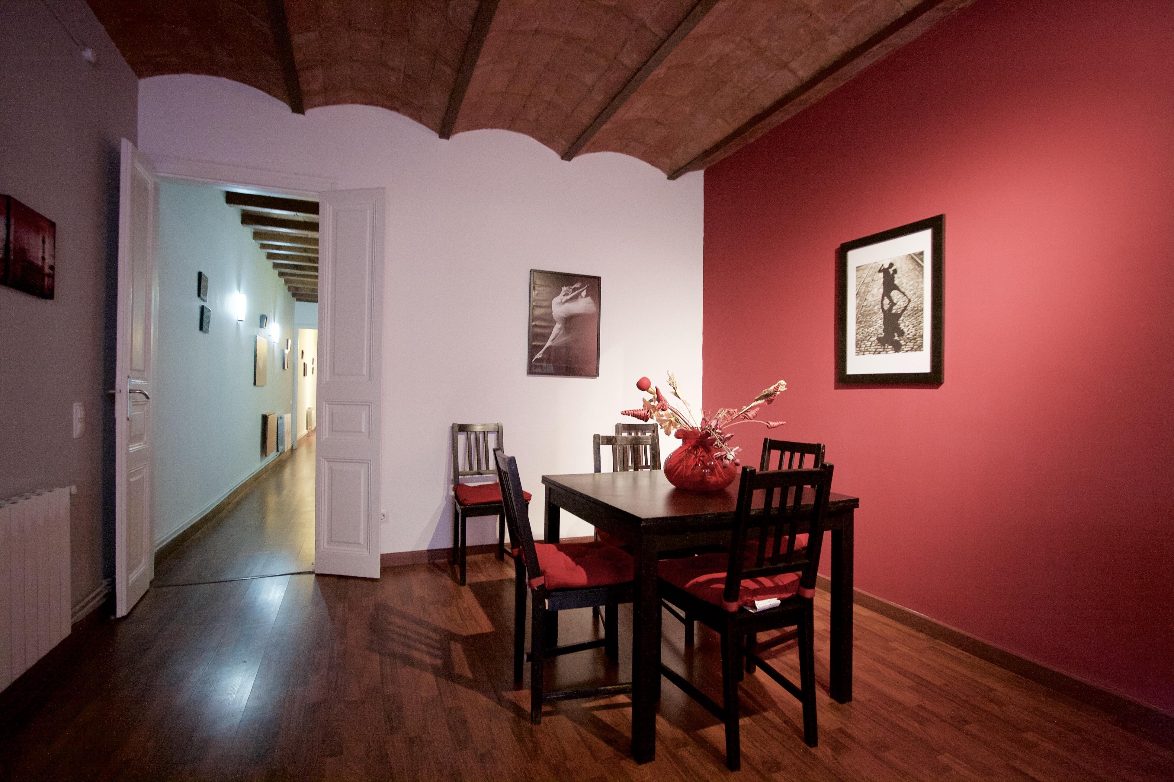 ברצלונה La Pedrera Residence מראה חיצוני תמונה