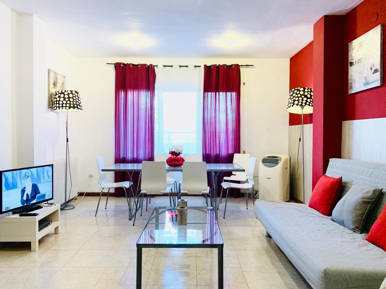 ברצלונה La Pedrera Residence מראה חיצוני תמונה