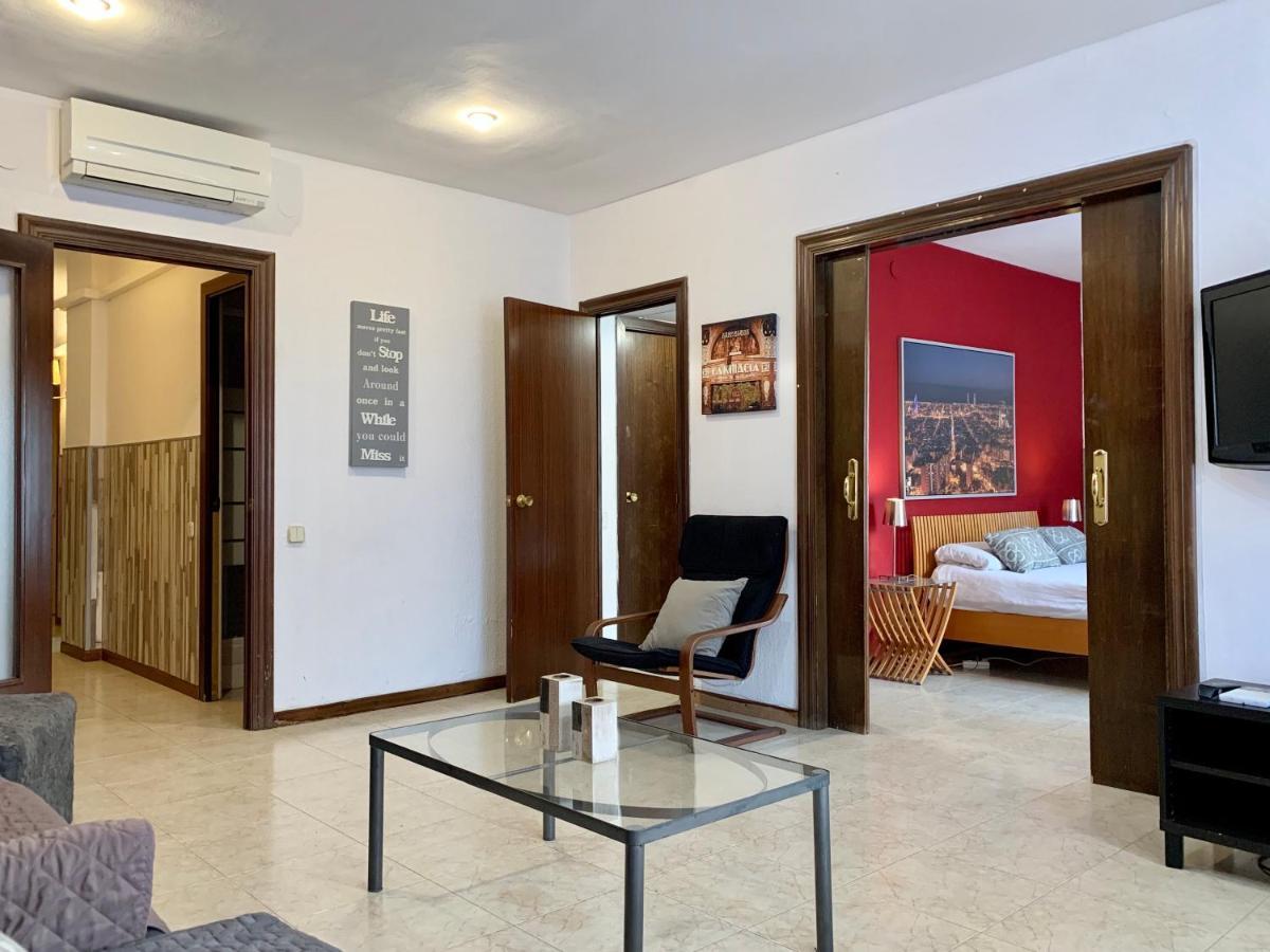 ברצלונה La Pedrera Residence מראה חיצוני תמונה